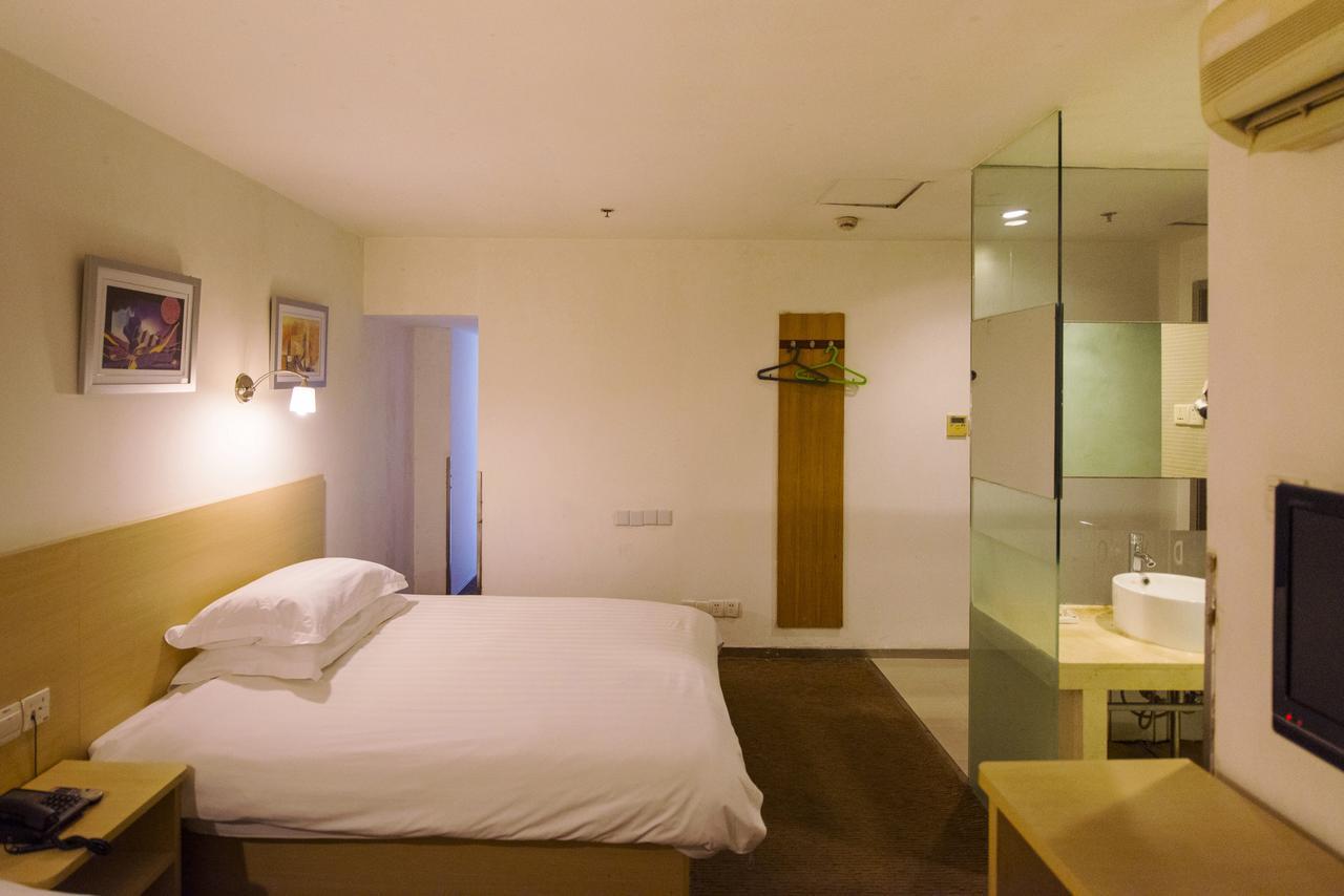 Motel Shanghai Sinan Road Kültér fotó